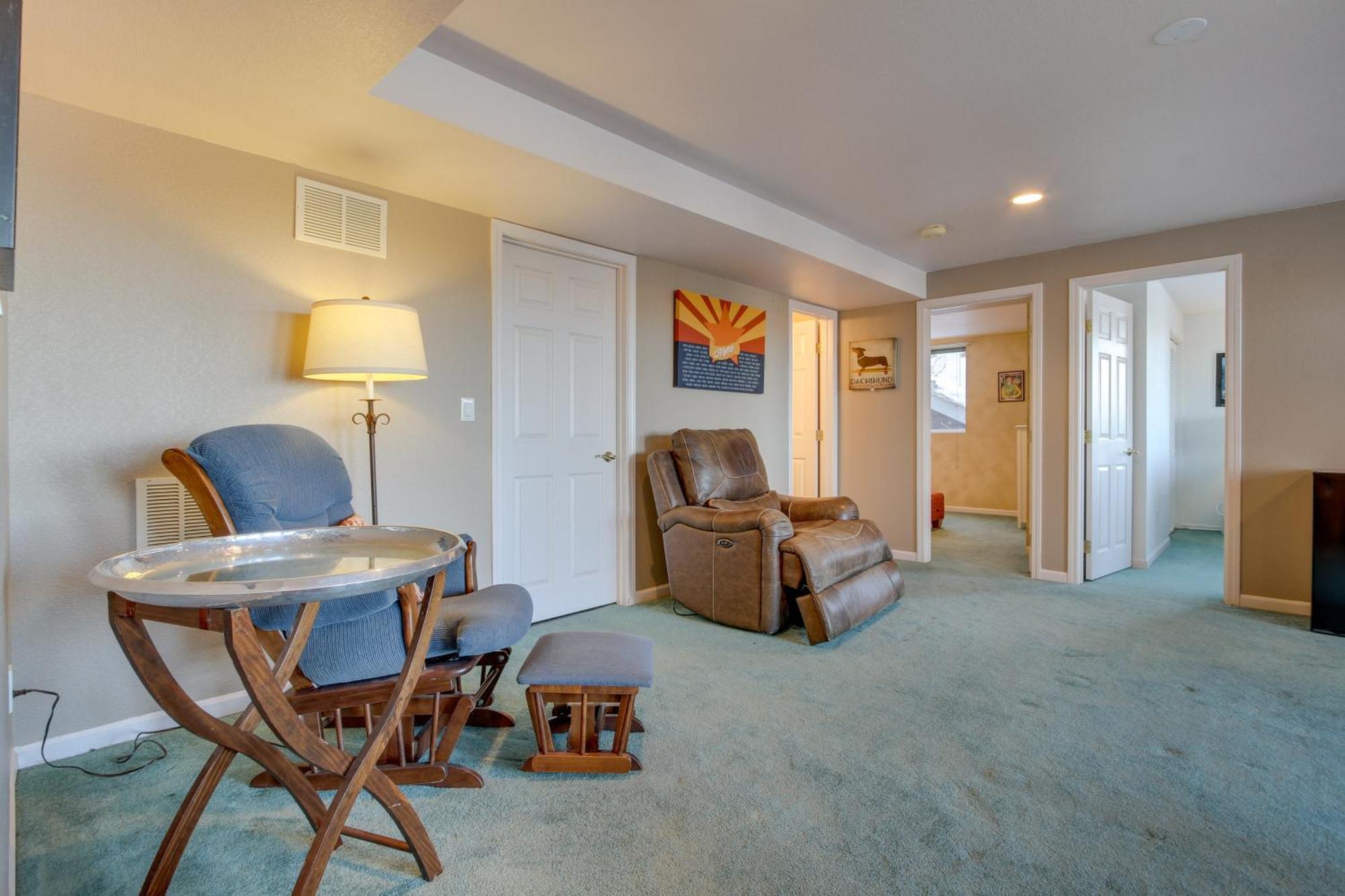 Inviting Great Falls Home With Wraparound Deck! Extérieur photo