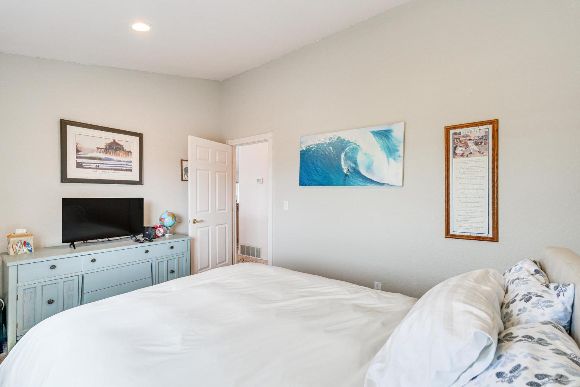 Inviting Great Falls Home With Wraparound Deck! Extérieur photo